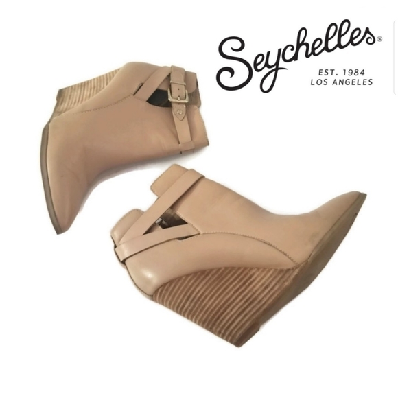 Seychelles Shoes - Seychelles Wedge Leather Cream Color Ankle Booties